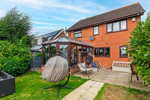 3 bedroom detached house for sale, Ashby Road, Tamworth B79