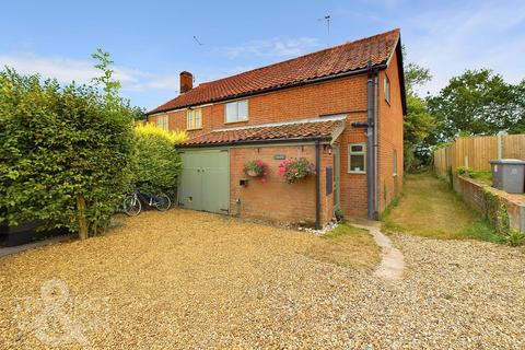 3 bedroom cottage for sale, The City, Halvergate, Norwich