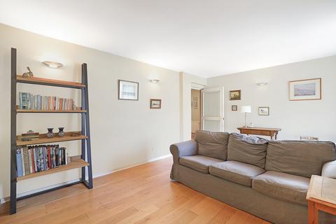 Flat 5, Spriggs Court Palmers Hill, Epping, CM16 6SD