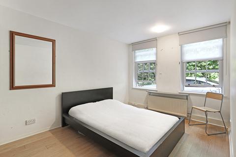 Flat 5, Spriggs Court Palmers Hill, Epping, CM16 6SD
