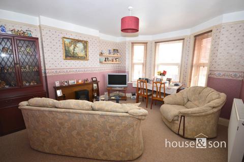 1 bedroom flat for sale, Beswick Avenue, Bournemouth