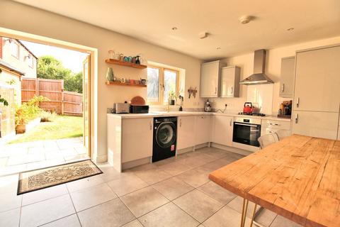 3 bedroom semi-detached house for sale, Whitfield Road, Potton