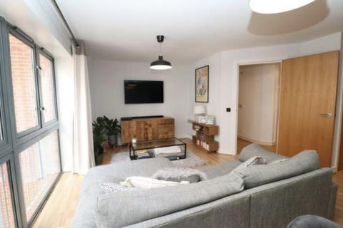 2 bedroom apartment to rent, Islington Gates, Birmingham B3