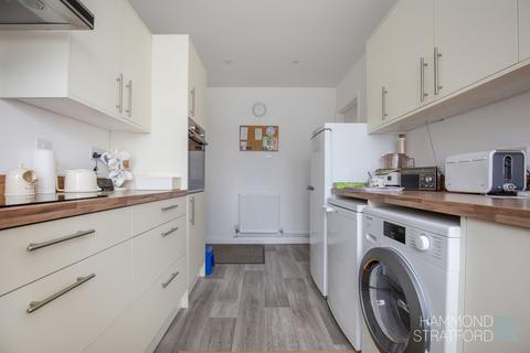 10 Cedar Drive, Attleborough, NR17 2EX