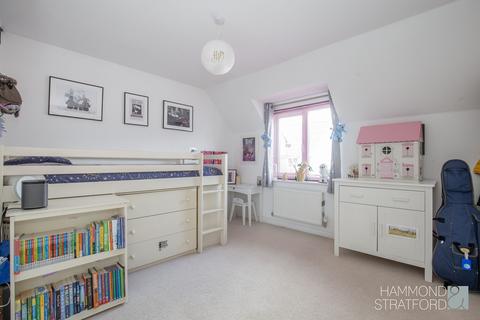 17 Camelia Close, Hethersett, Norwich, NR9 3FL