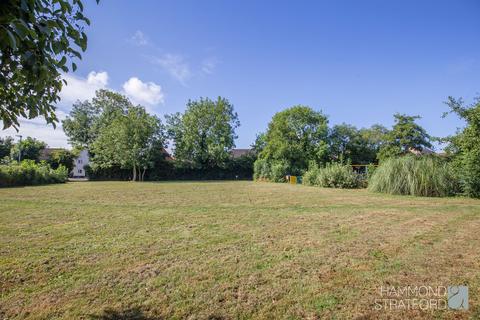37 Burdock Close, Wymondham, NR18 0YE