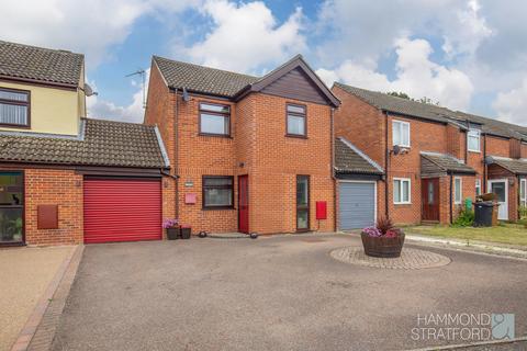 3 bedroom link detached house for sale, Beech Close, Scole