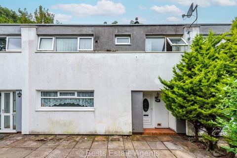undefined, De Lacy Row, Castlefields, Runcorn