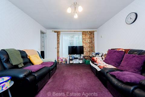 undefined, De Lacy Row, Castlefields, Runcorn