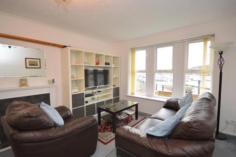 2 bedroom flat to rent, Cavalier Quay, East Cowes Marina