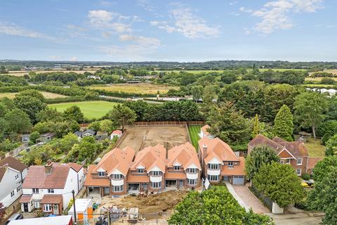 4 bedroom link detached house for sale, Ongar Road, Writtle