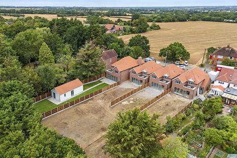 4 bedroom link detached house for sale, Ongar Road, Writtle