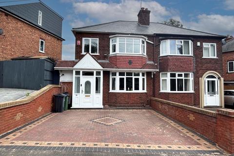 3 bedroom semi-detached house for sale, Church Hill, Wednesbury