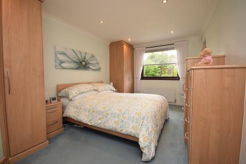 15 Castleton Park, Auchterarder, PH3 1QA