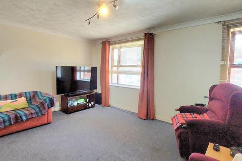 1 bedroom apartment for sale, Wellingborough Road, Earls Barton, Northamptonshire NN6