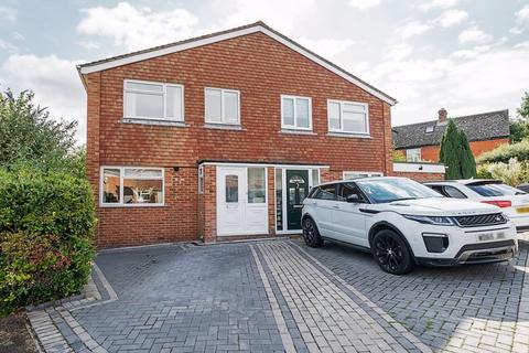 3 bedroom semi-detached house for sale, Field Gardens, East Challow