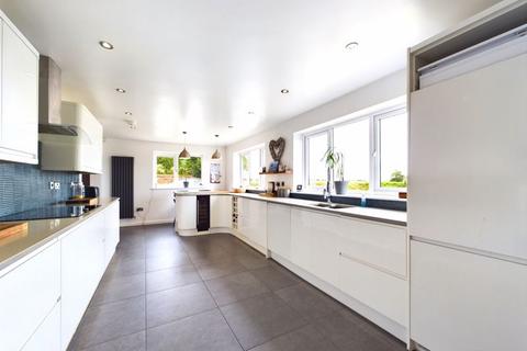 Springfield Hedon Road, Burstwick, Hull, HU12 9HA