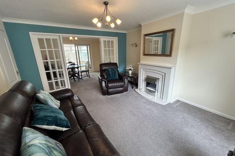 5 Brooklands, Colwyn Bay, LL29 8EN
