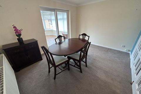 5 Brooklands, Colwyn Bay, LL29 8EN