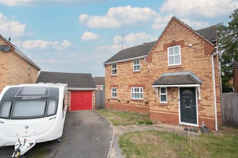 4 bedroom detached house for sale - Sandringham Close, Wellingborough