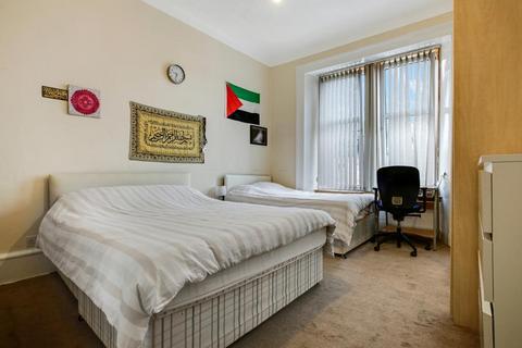 2/2, 14 Circus Drive, Glasgow, G31 2JH