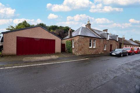 4 bedroom detached house for sale, Strathmiglo KY14