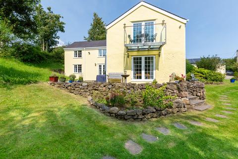 4 bedroom detached house for sale, Ffordd Bronwydd, Treborth, Bangor, Gwynedd, LL57