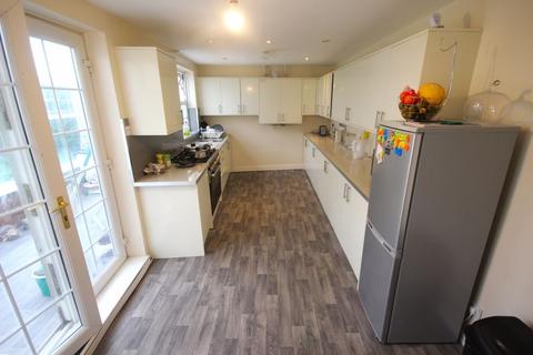 4 bedroom detached house for sale, Mason Street, Bilston