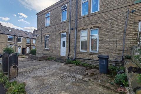 Studio to rent, Roseberry Street, Huddersfield