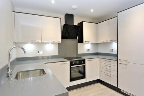 2 bedroom flat for sale, Clarendon Road, Ashford TW15