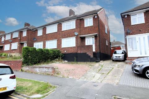 Grampian Way, Luton