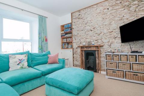 3 bedroom end of terrace house for sale, North Furzeham Road, Brixham