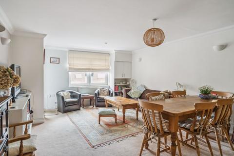 2 bedroom apartment for sale, Northway, Rickmansworth WD3