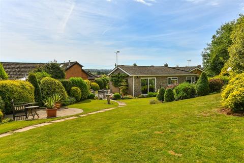 3 bedroom bungalow for sale, Bulcote Drive, Nottingham