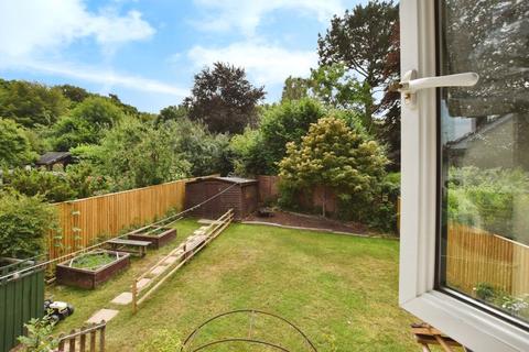 10 The Elms, Fovant, Salisbury, SP3 5JZ