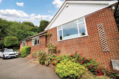 3 bedroom bungalow for sale, Pinewood Road, High Wycombe HP12