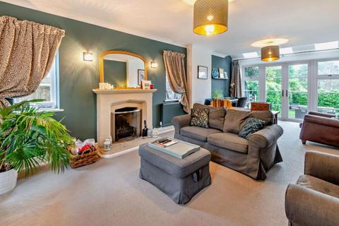 21a Cheapside Road, Ascot, SL5 7QR