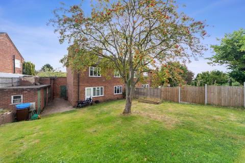 36 Bishop Hall Crescent, Bromsgrove, B60 3JS