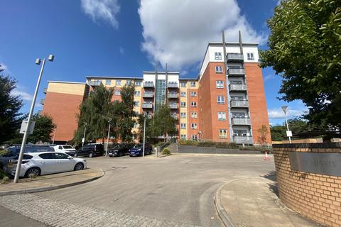 2 bedroom apartment for sale, Flat , Priory Heights, Buckingham Avenue, Slough