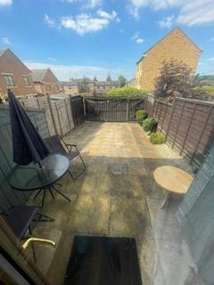 4 bedroom terraced house for sale, Greenlea Court, Huddersfield HD5