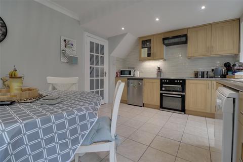32 Broadfield Road, Barnstaple, EX32 9JW