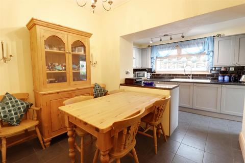 3 bedroom end of terrace house for sale, Launceston, Cornwall, PL15