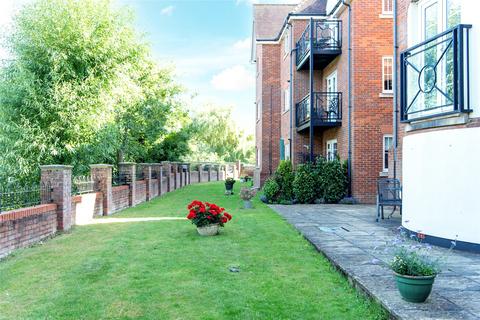 2 bedroom apartment for sale, Coopers Wharf, Buckingham, Buckinghamshire, MK18