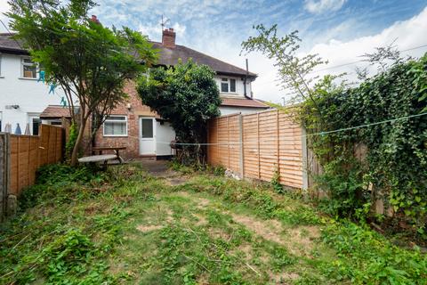 2 bedroom terraced house for sale, St Dunstans Hill, Surrey SM1