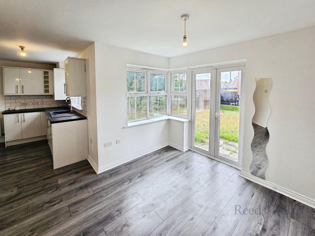 Dining / Kitchen