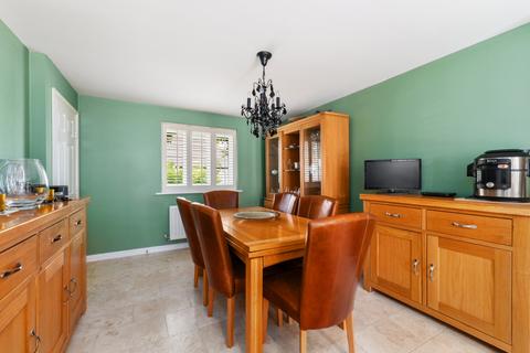 undefined, Walson Way, Essex CM24