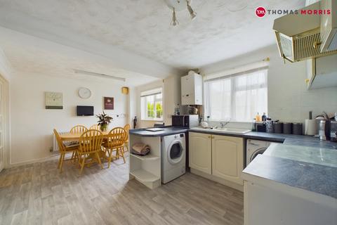 4 bedroom semi-detached house for sale, Erica Road, Cambridgeshire PE27