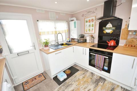 2 bedroom detached house for sale, Broxburn Park, Lincoln LN6