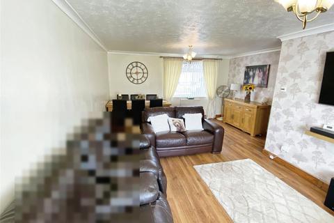 3 bedroom terraced house for sale, Thorntons Way, Warwickshire CV10