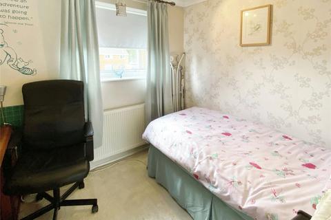 23 Thorntons Way, Nuneaton, CV10 8NR